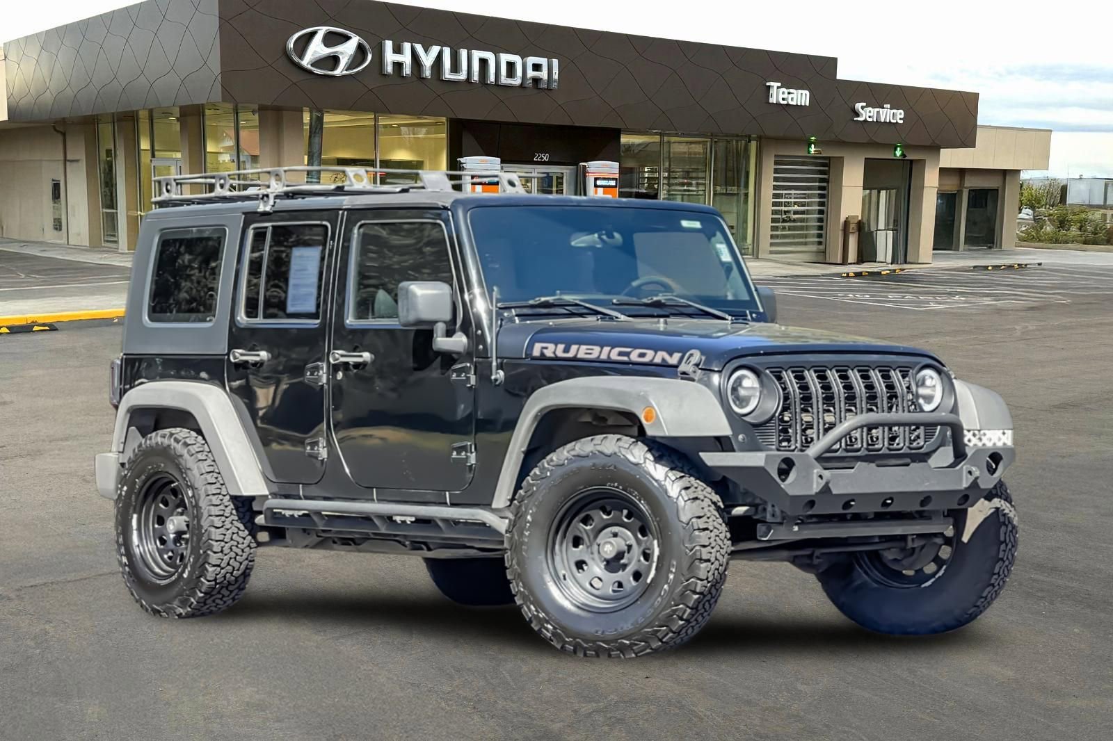 Used 2008 Jeep Wrangler Unlimited Rubicon w/ Dual Top Group image 2