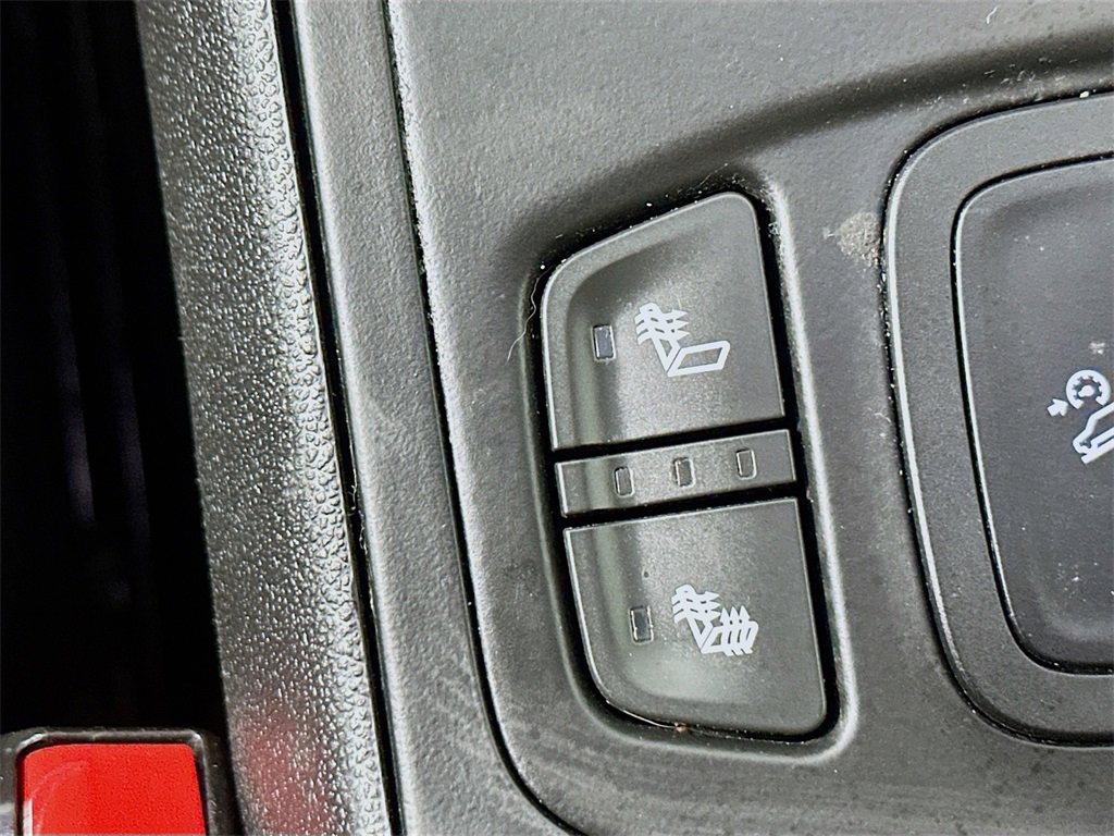 Used 2019 GMC Terrain SLT w/ Preferred Package image 19