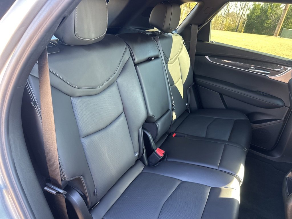 Certified 2025 Cadillac XT5 Sportv image 44