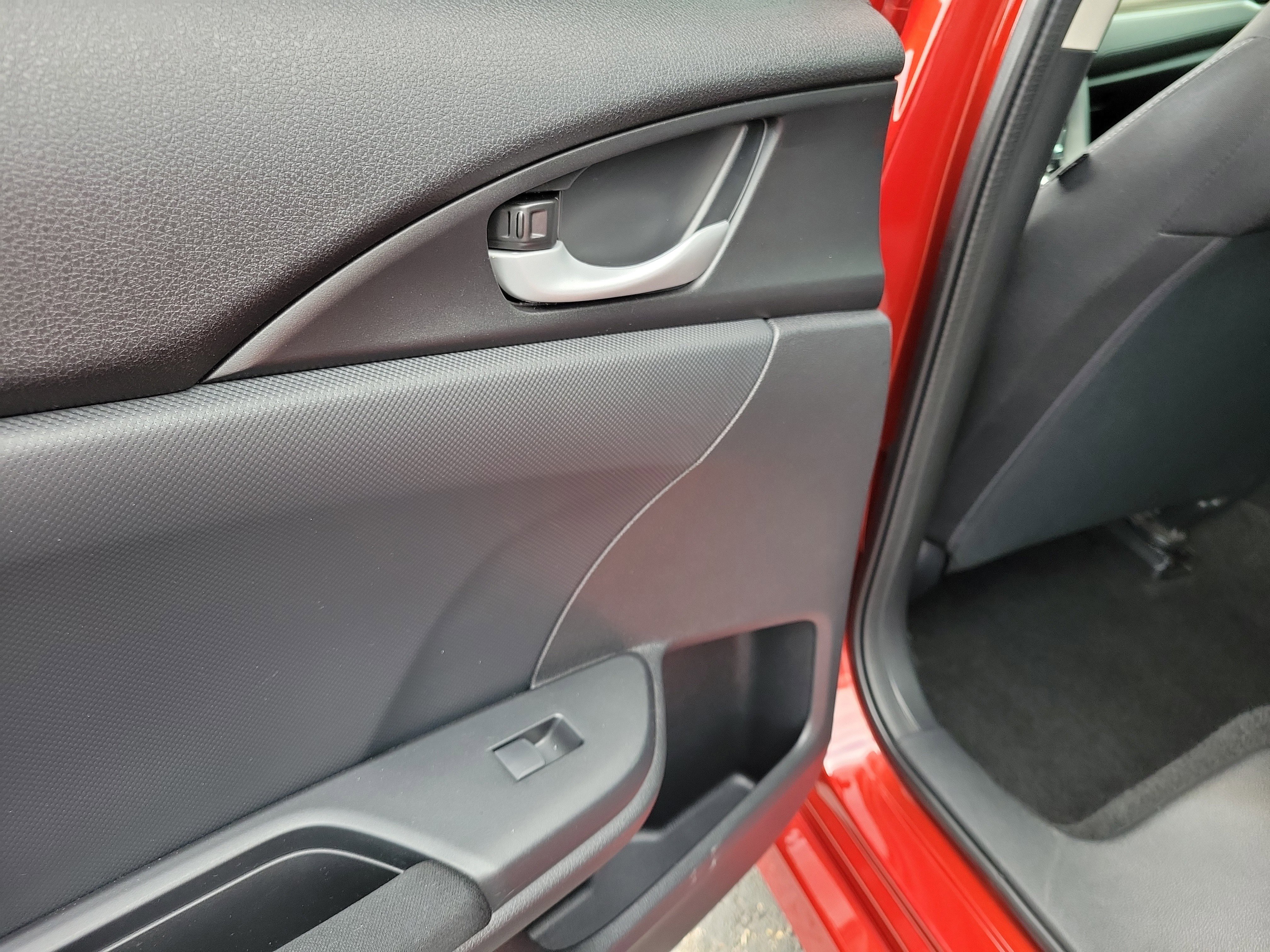 Used 2019 Honda Civic EX image 13