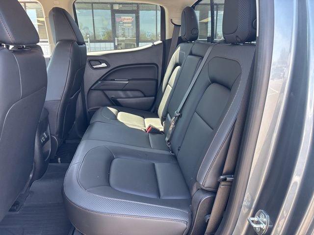 Used 2022 GMC Canyon AT4 image 16