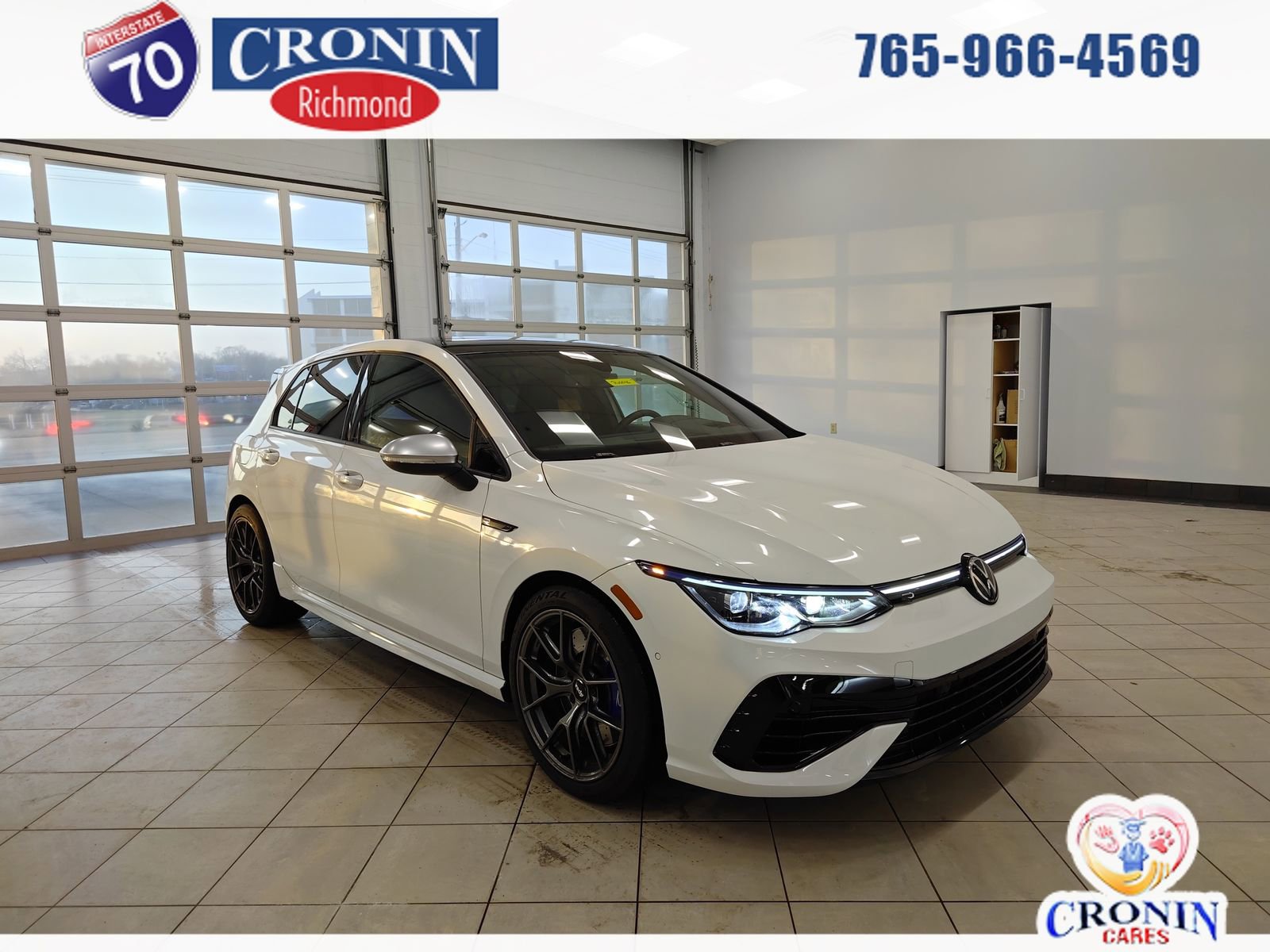 Used 2023 Volkswagen Golf R video 1