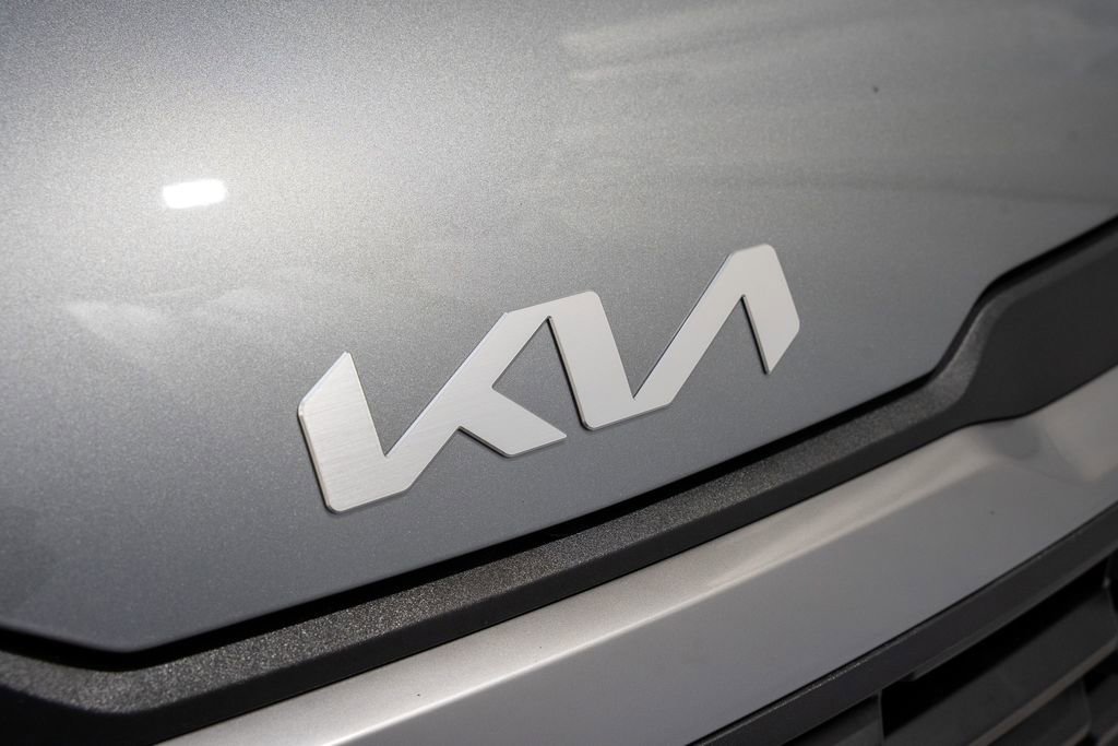 New 2026 Kia Sportage LX image 3