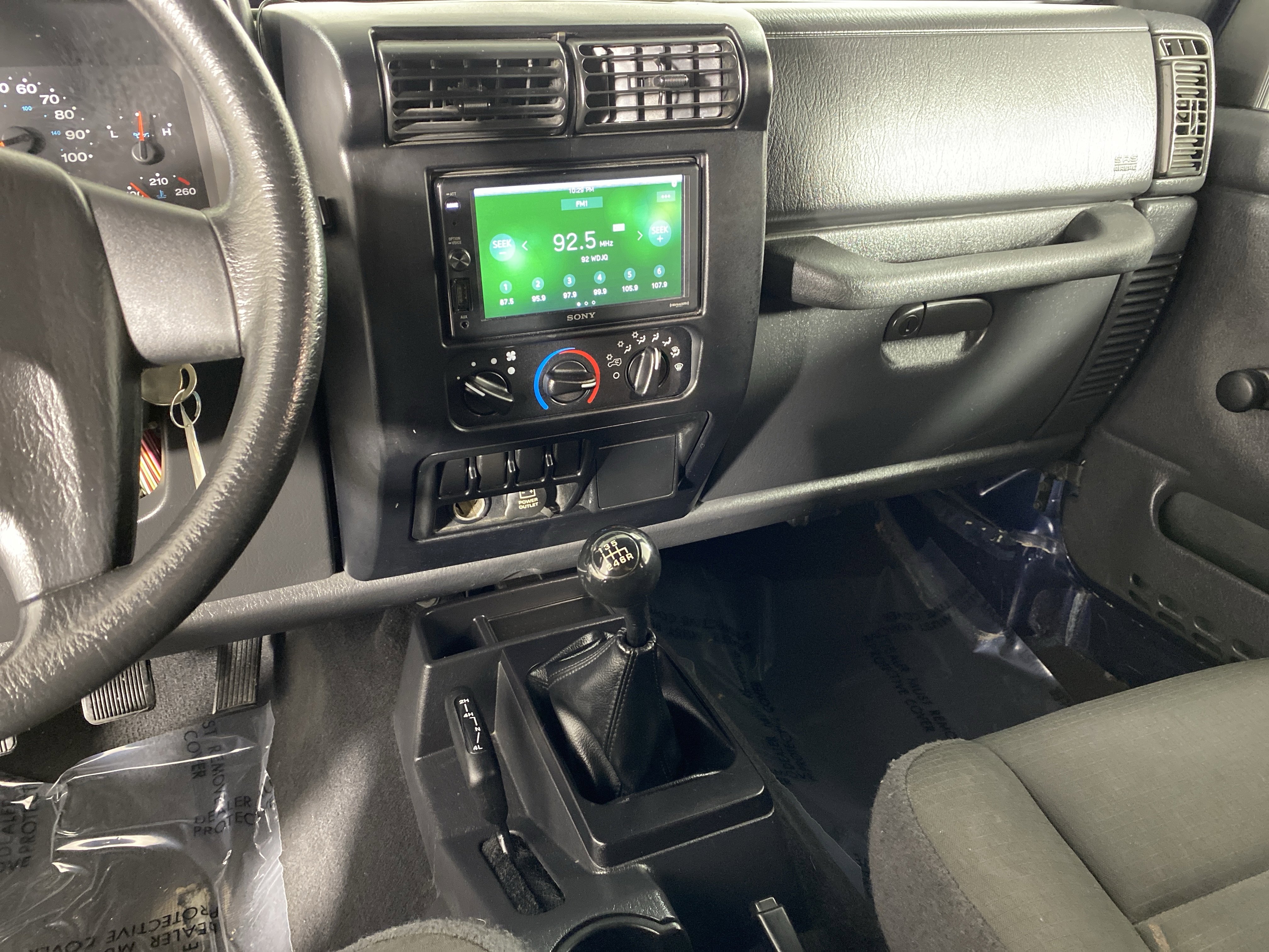 Used 2006 Jeep Wrangler X w/ Tire & Wheel Group (Ecco) image 20