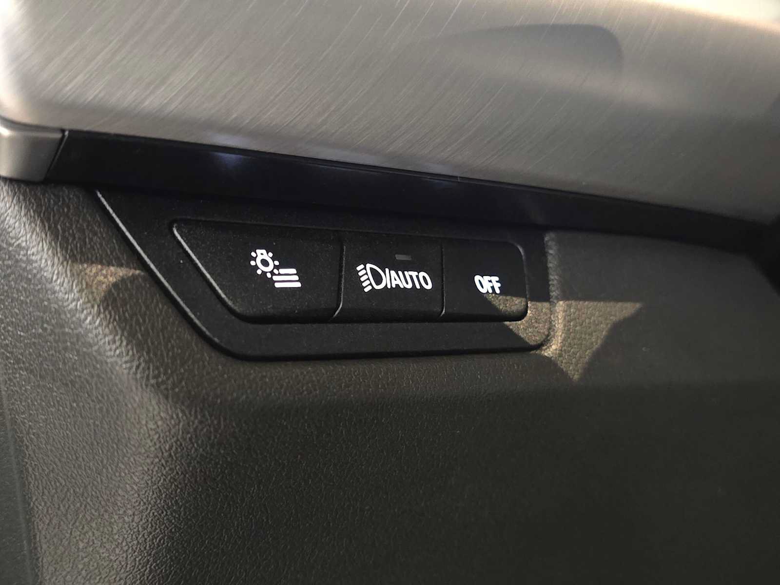 New 2027 BMW X2 xDrive28i AWD/4WD image 25