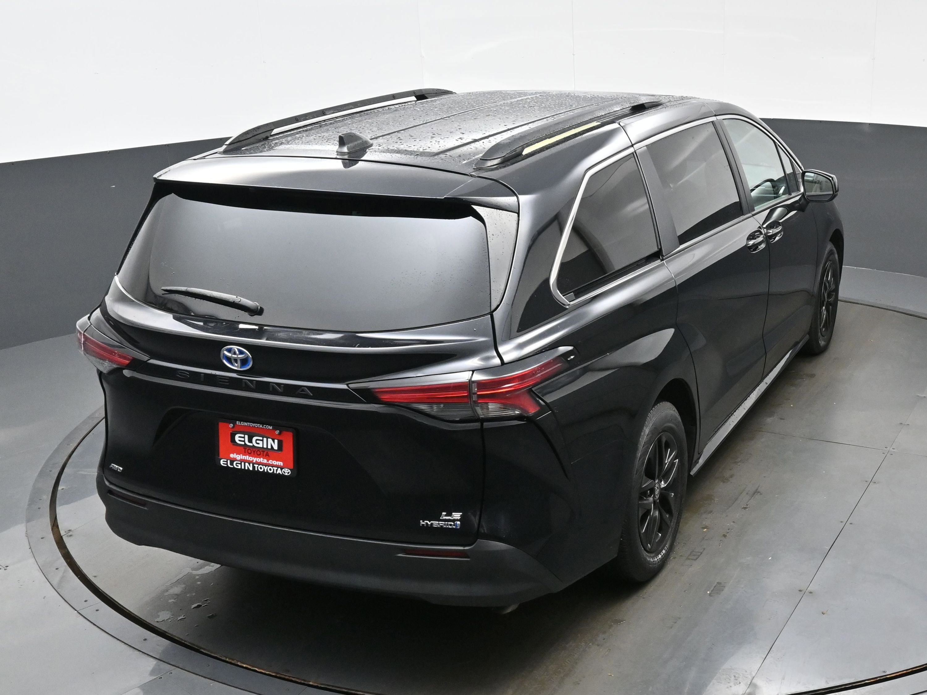 Used 2022 Toyota Sienna LE w/ LE Plus Package AWD/4WD image 40