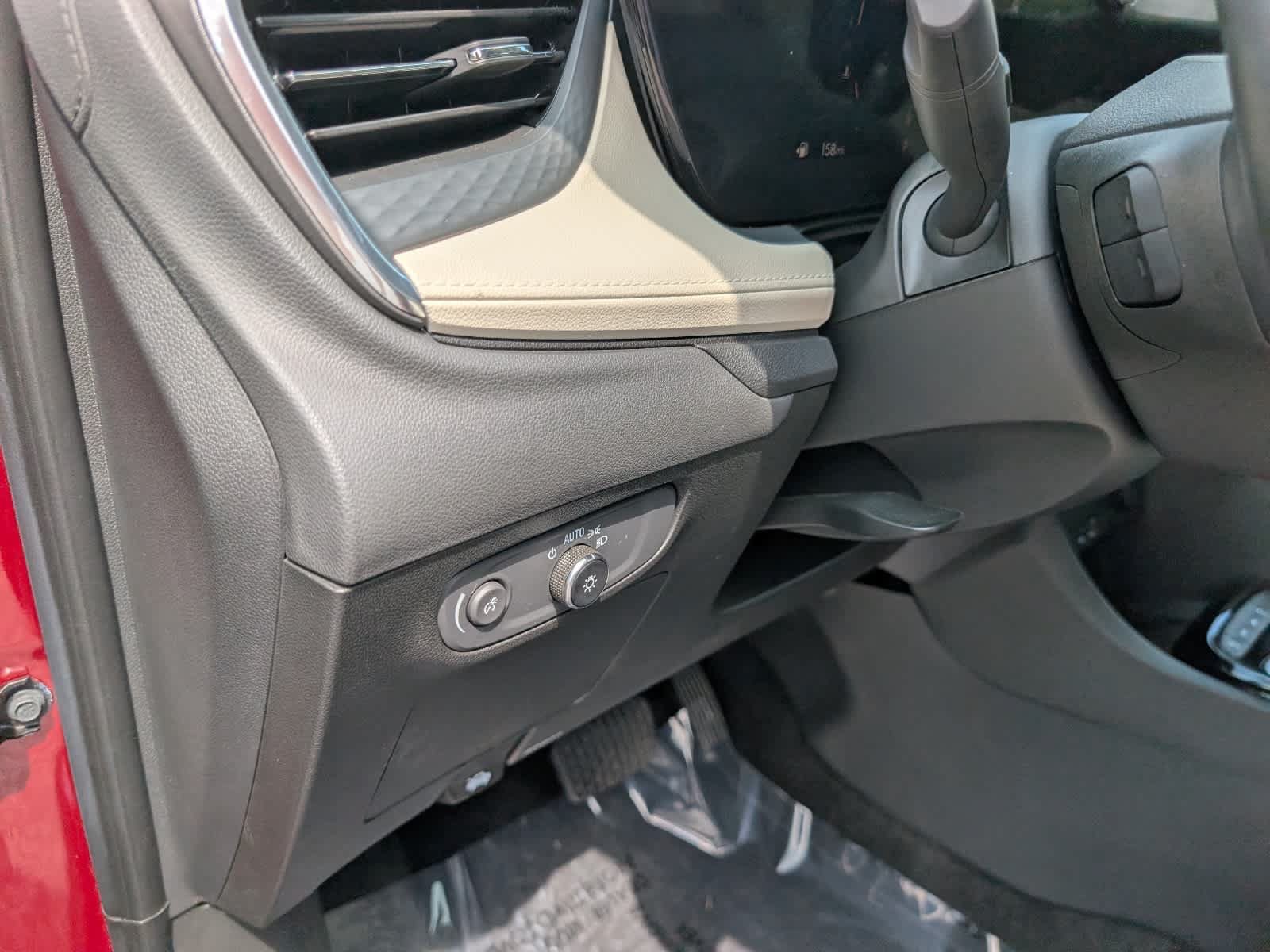 Certified 2024 Buick Encore GX Preferred AWD/4WD image 20