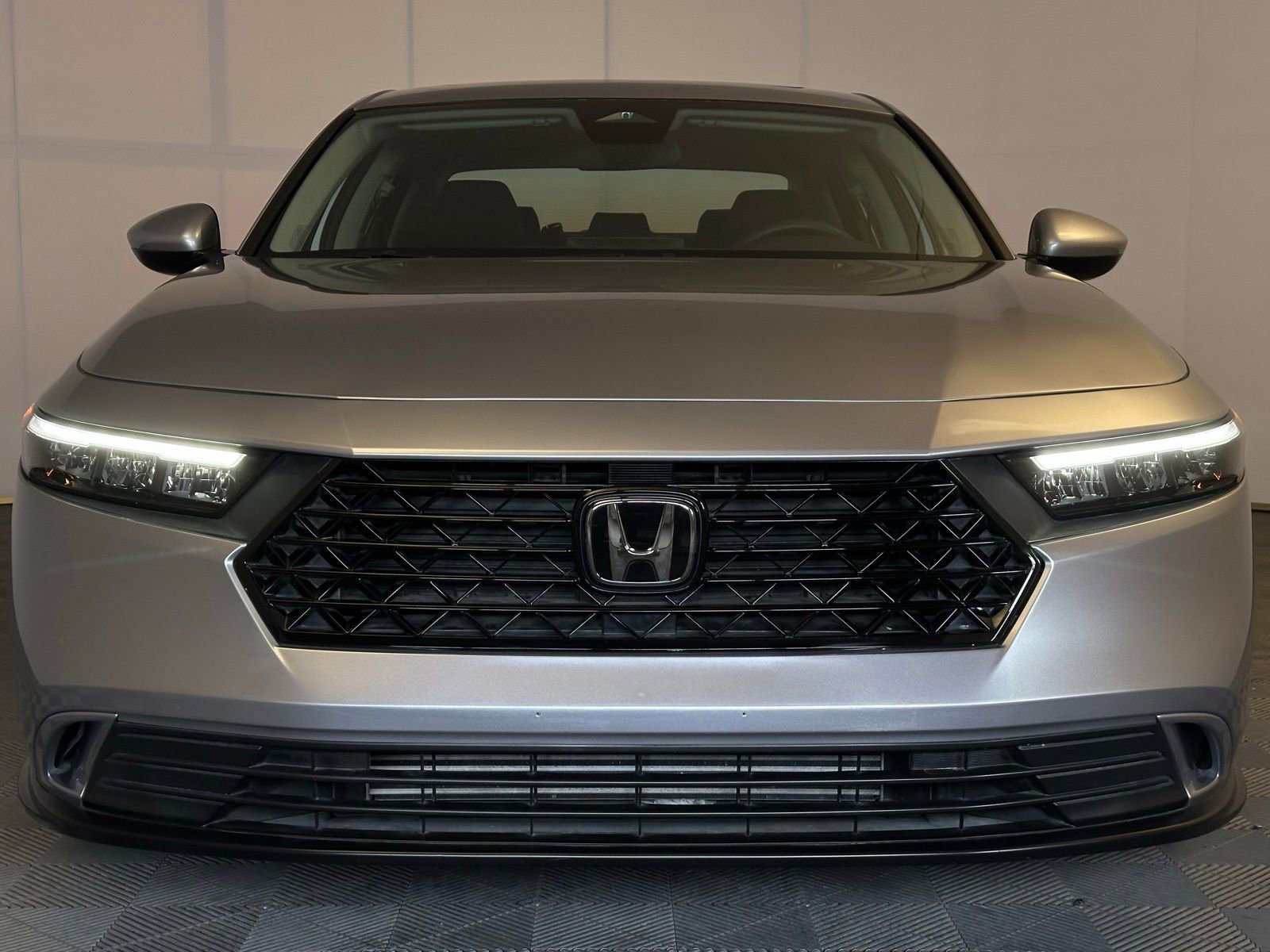 Used 2023 Honda Accord EX image 19