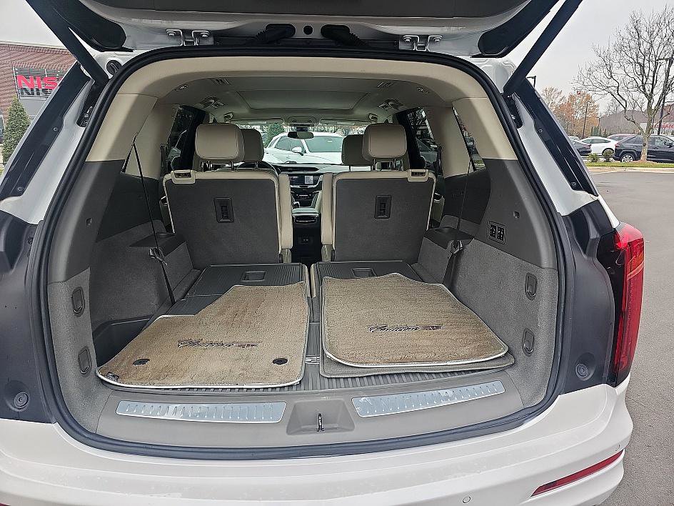 Used 2020 Cadillac XT6 Premium Luxury image 34