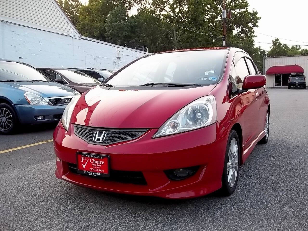 Used 2010 Honda Fit Sport image 1