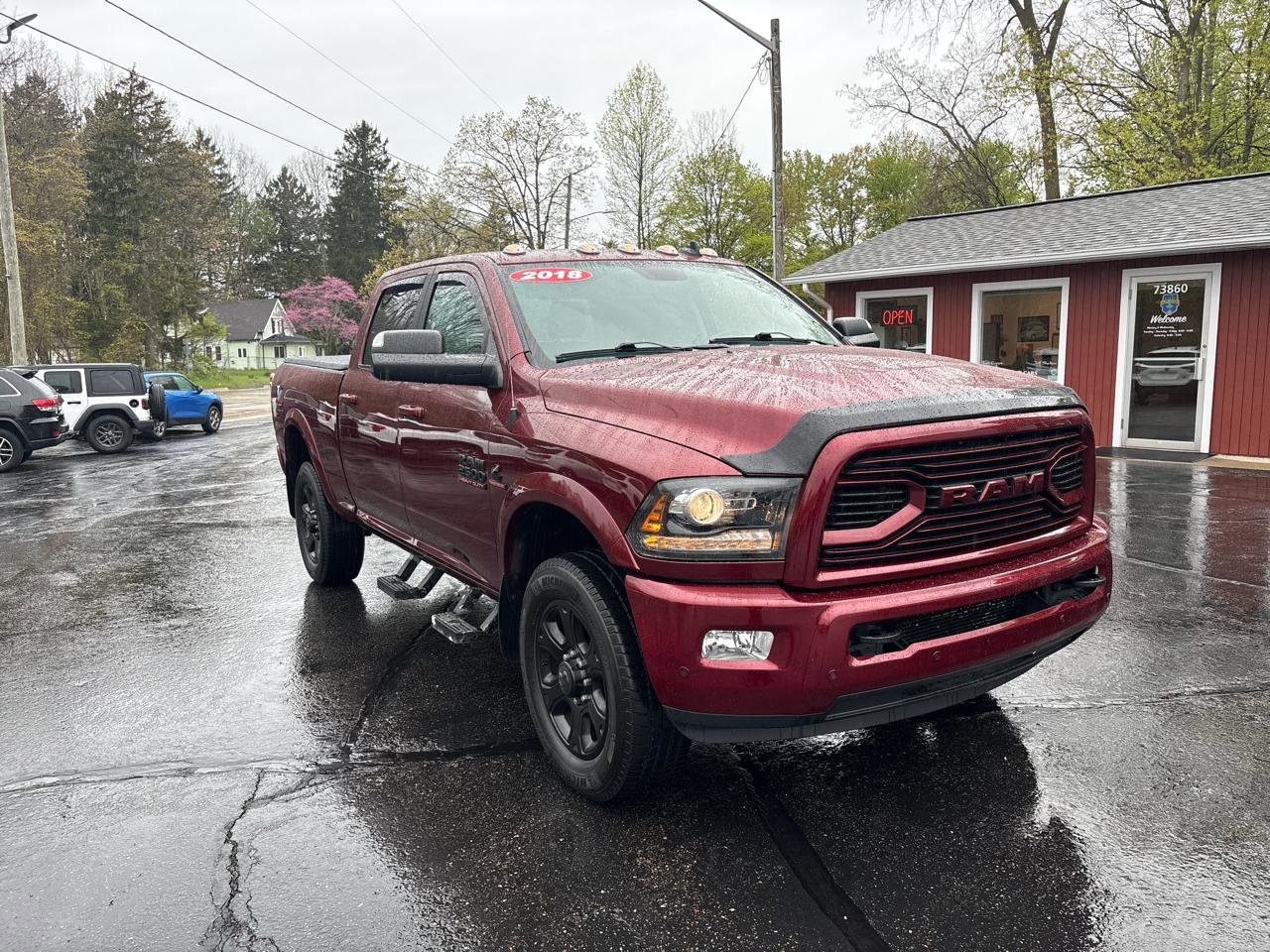 Used 2018 RAM 2500 Laramie w/ Sport Appearance Group AWD/4WD image 2