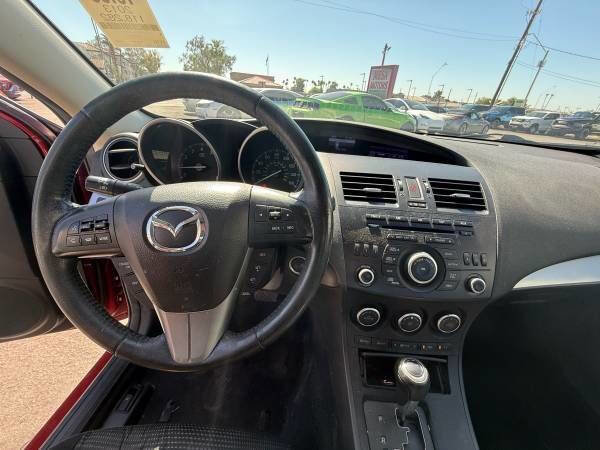 Used 2013 MAZDA MAZDA3 i Touring FWD image 11