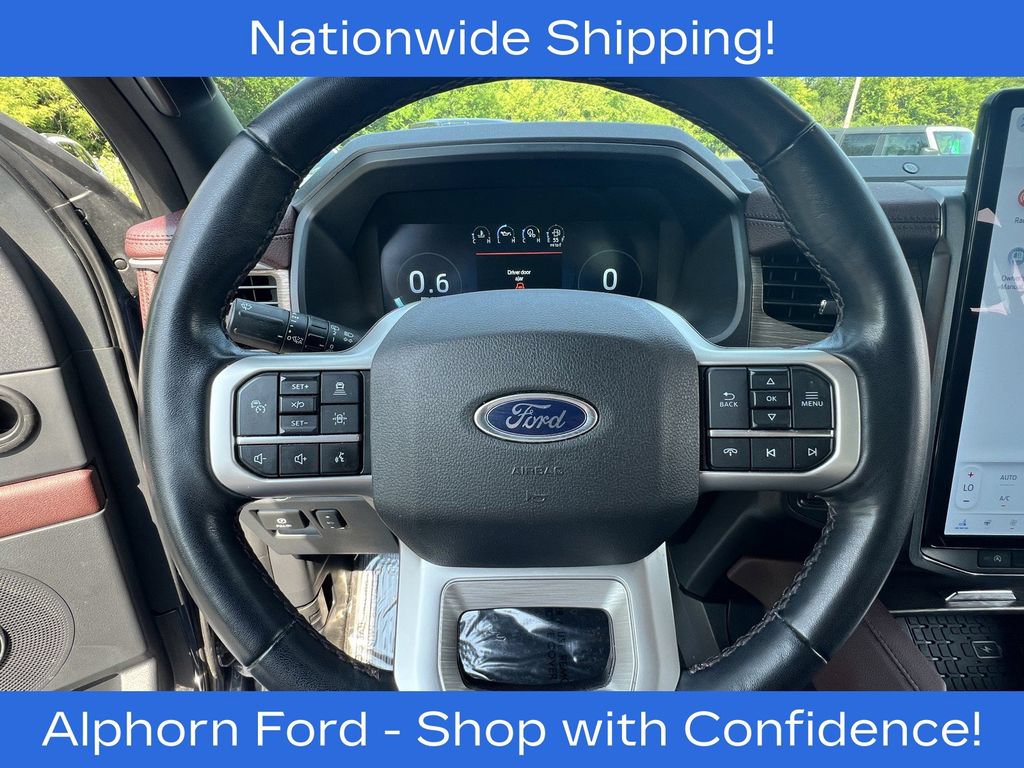 Used 2023 Ford Expedition Limited AWD/4WD image 9