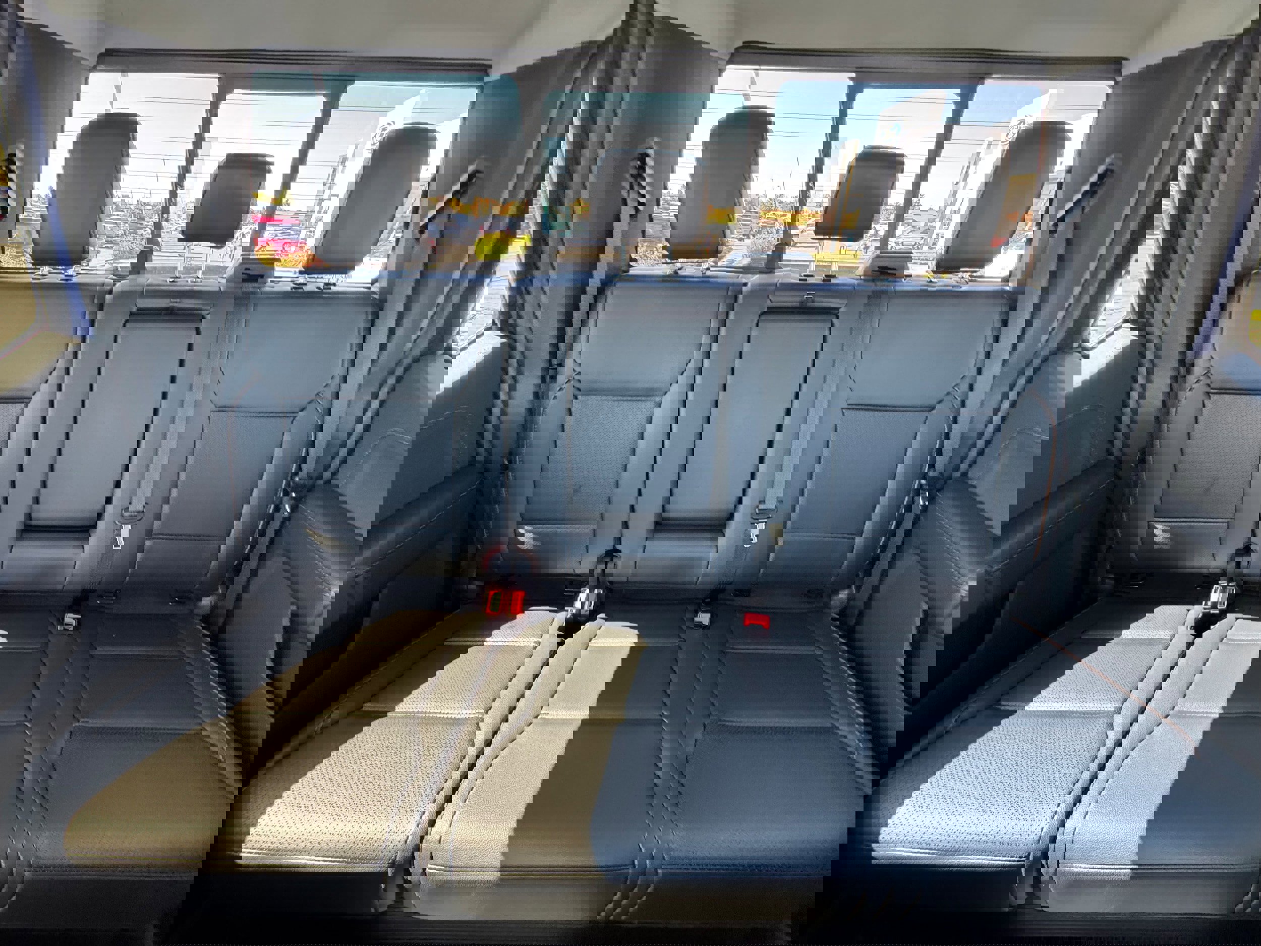 New 2026 Ford F350 Lariat w/ Tremor Off-Road Package image 28