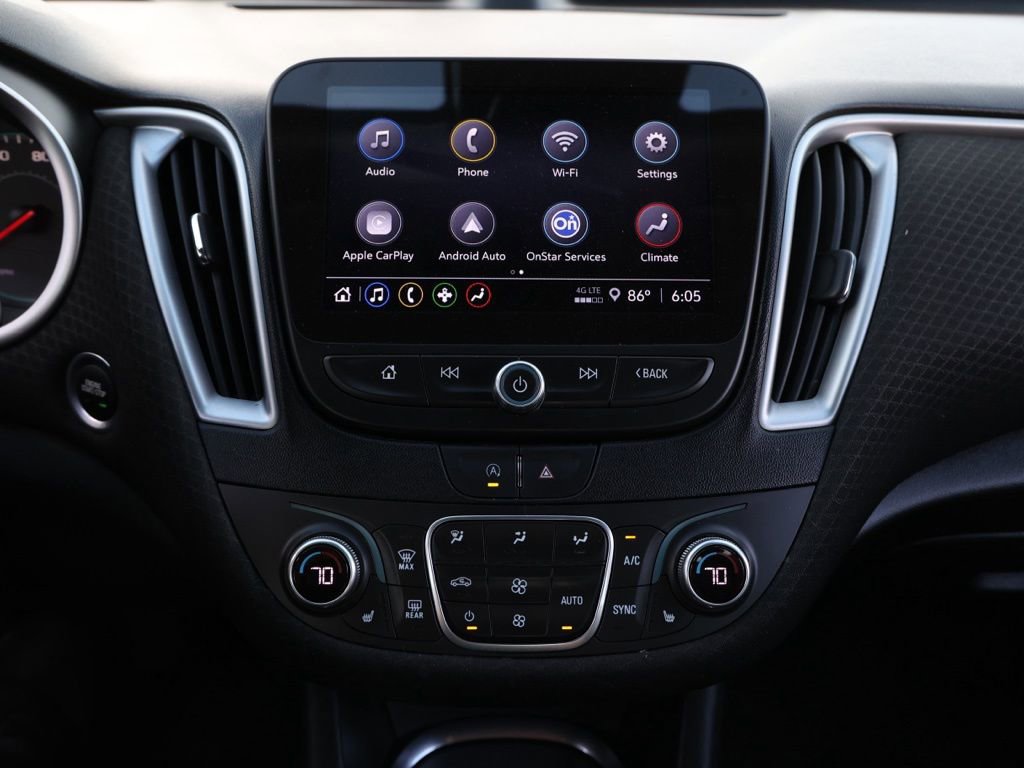 Used 2024 Chevrolet Malibu LT image 28