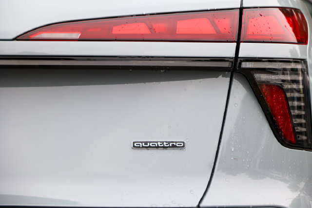 New 2026 Audi Q3 quattro 2.0T AWD/4WD image 19