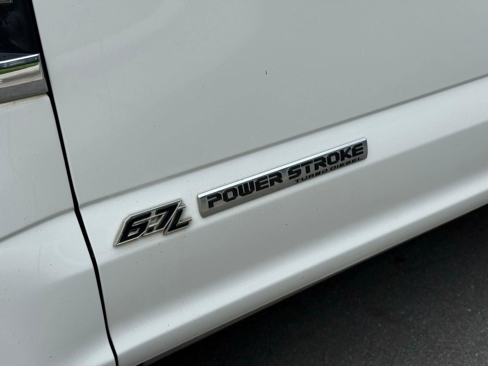 Used 2020 Ford F250 Lariat w/ Lariat Ultimate Package AWD/4WD image 19