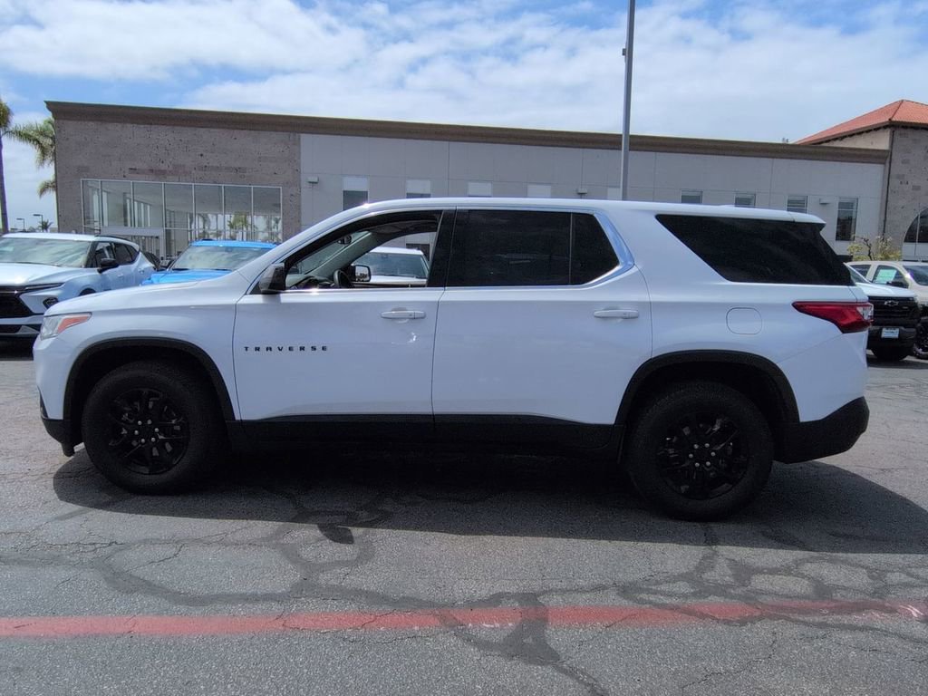 Used 2021 Chevrolet Traverse LS FWD image 5