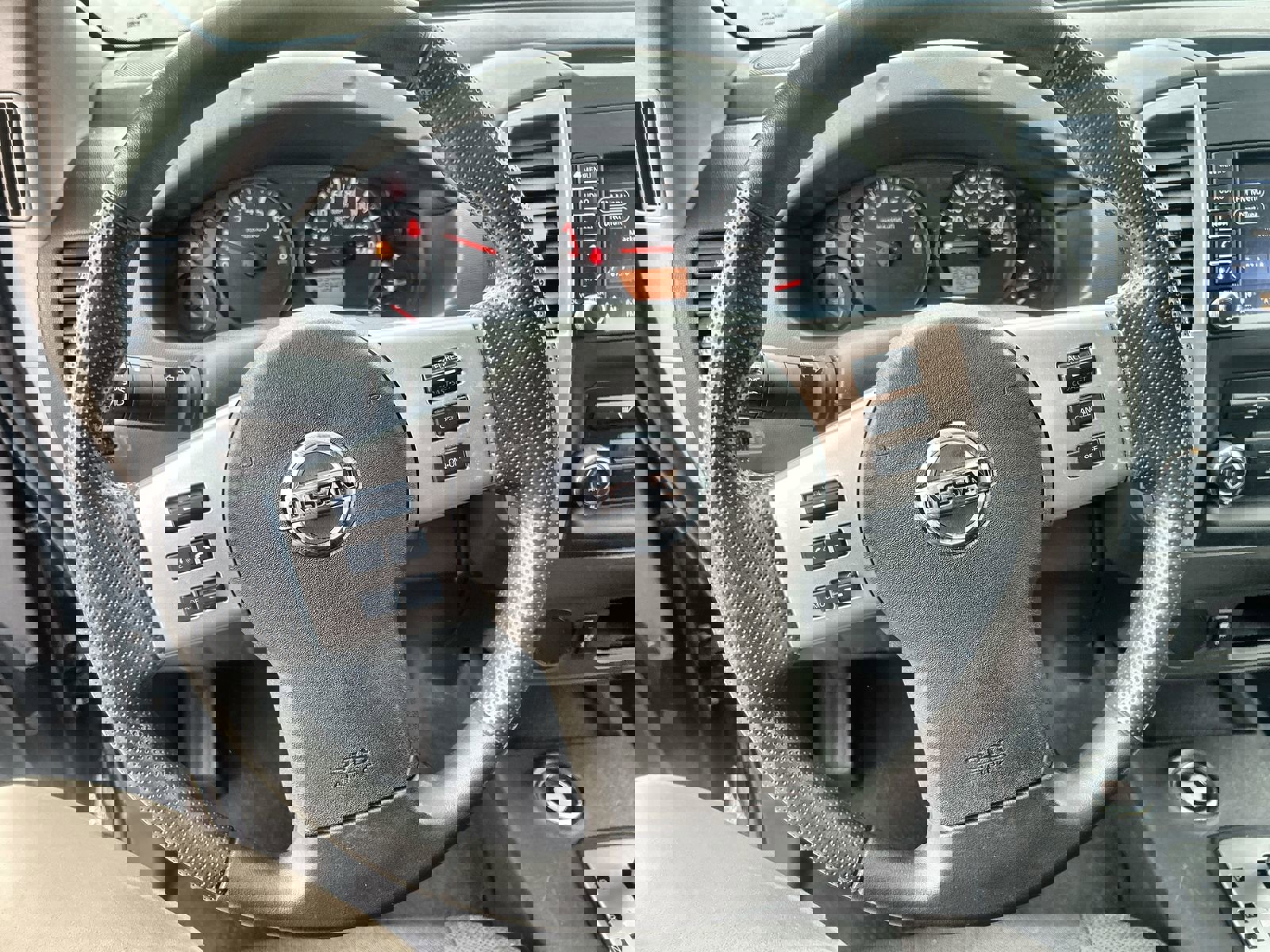 Used 2020 Nissan Frontier S w/ S Utility Package image 18