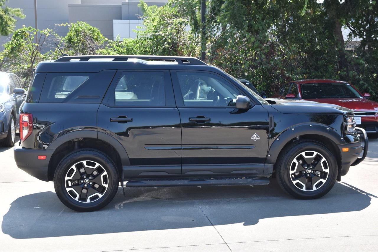 Used 2023 Ford Bronco Sport Outer Banks w/ Tech Package AWD/4WD image 6