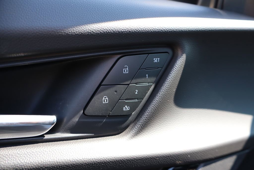 New 2026 Chevrolet Equinox RS w/ Convenience Package III image 9