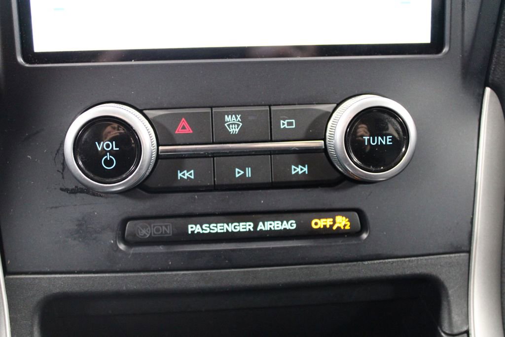 Used 2022 Ford Edge SE w/ Black Appearance Package image 44