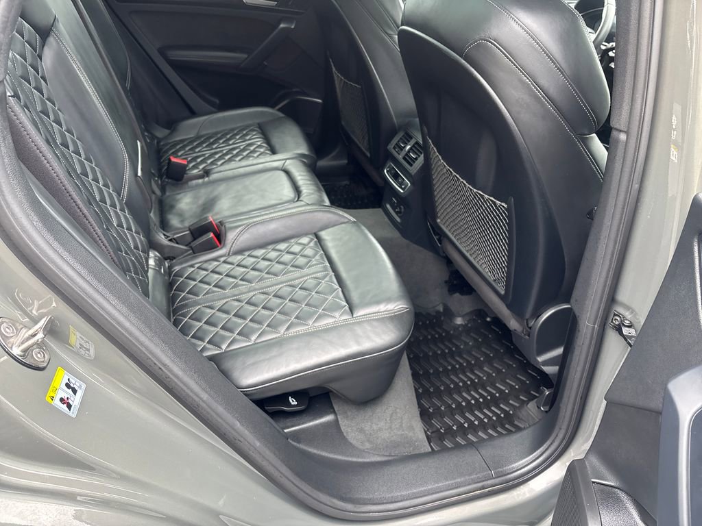 Used 2023 Audi SQ5 Prestige w/ Prestige Package AWD/4WD image 23