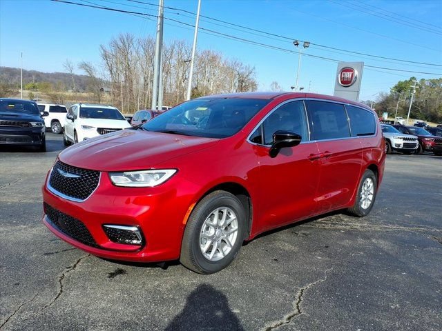 New 2026 Chrysler Pacifica Select FWD image 5