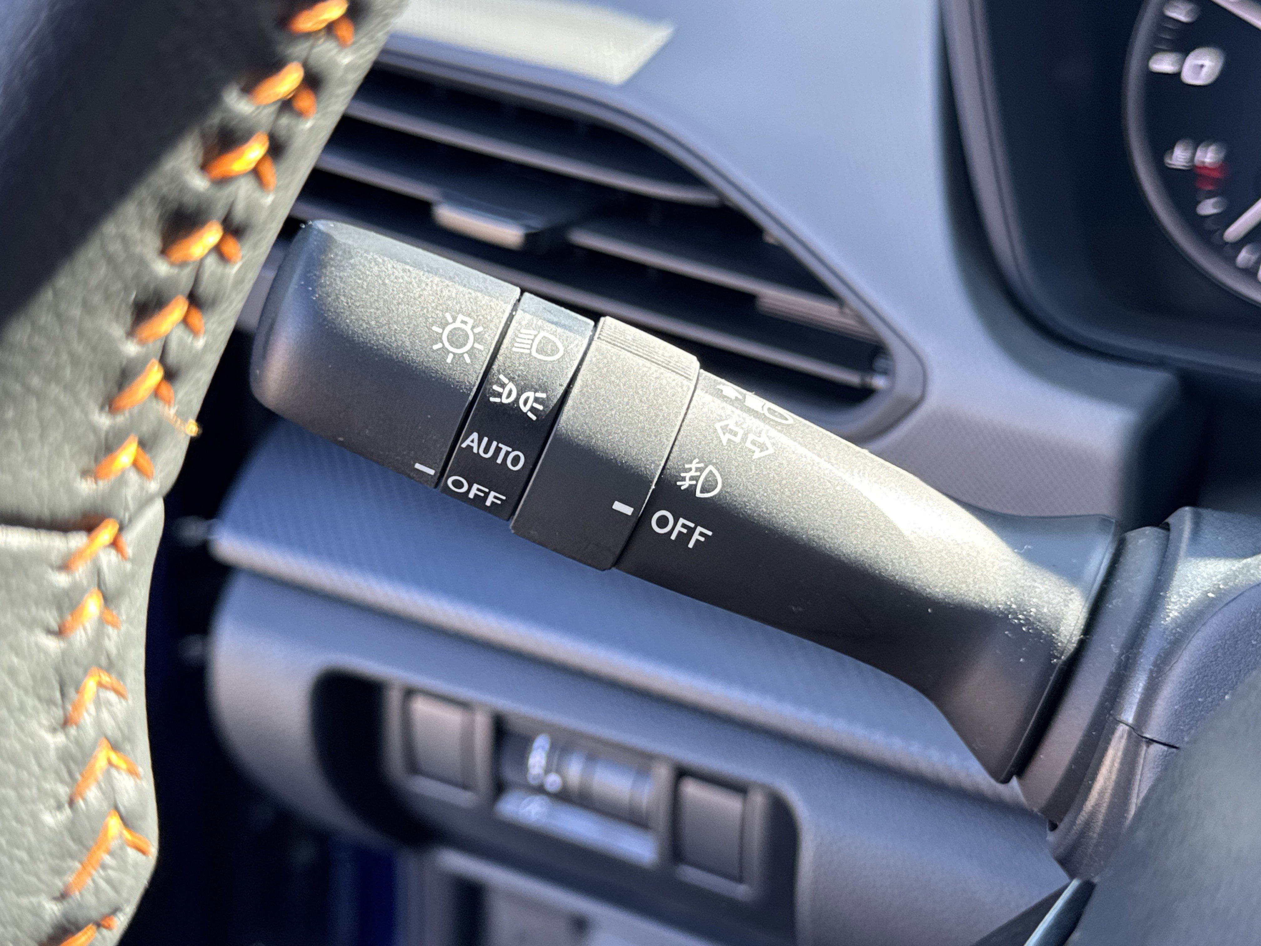 Certified 2025 Subaru Crosstrek 2.5i Limited w/ Popular Package #3A image 17