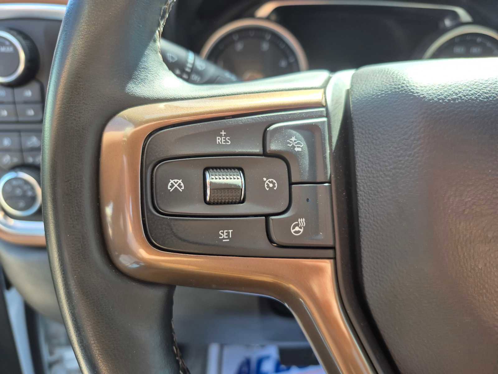 Used 2023 Chevrolet Silverado 3500 High Country w/ Technology Package image 20