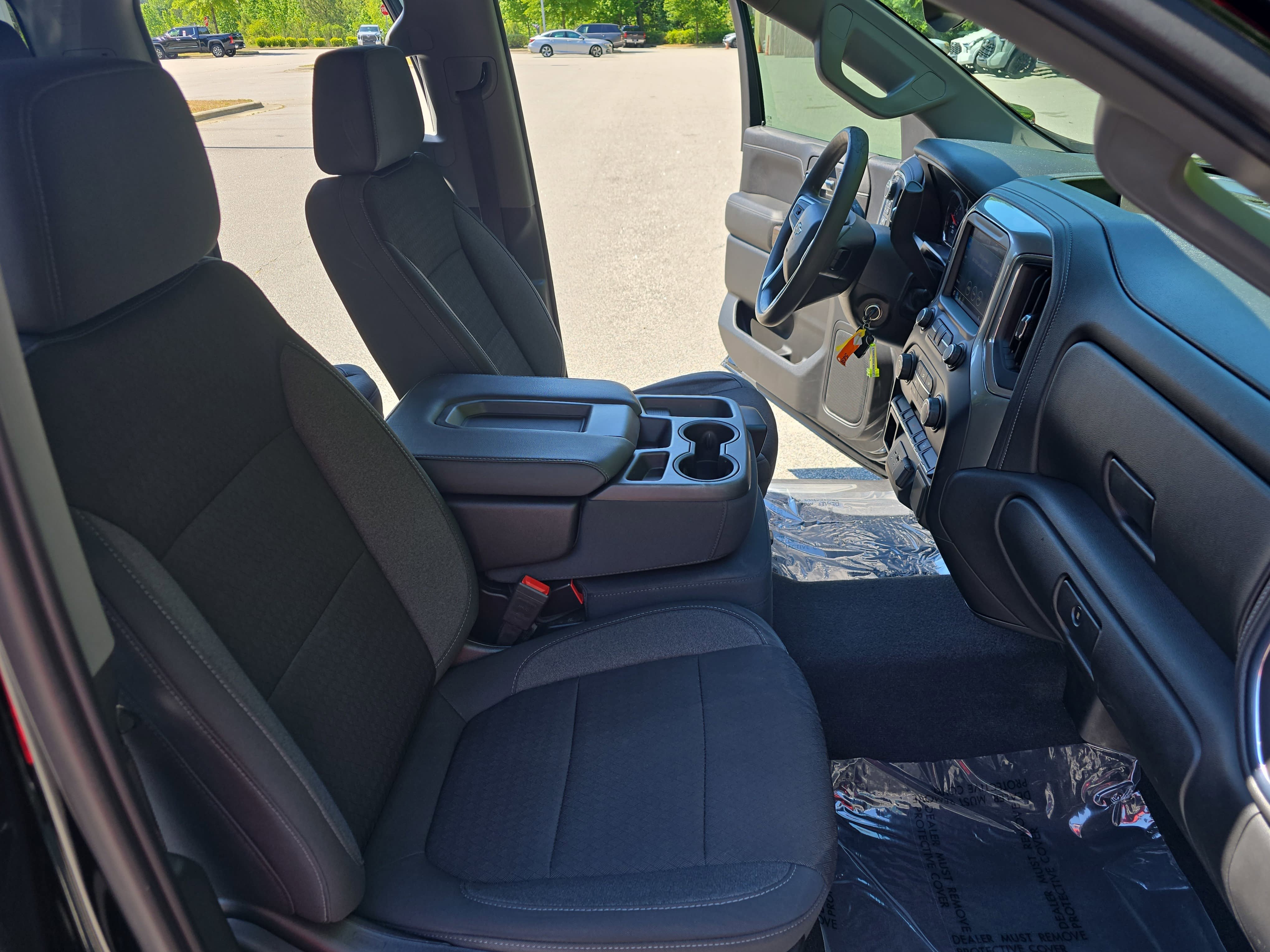 Used 2020 Chevrolet Silverado 1500 LT w/ Trailering Package AWD/4WD image 10