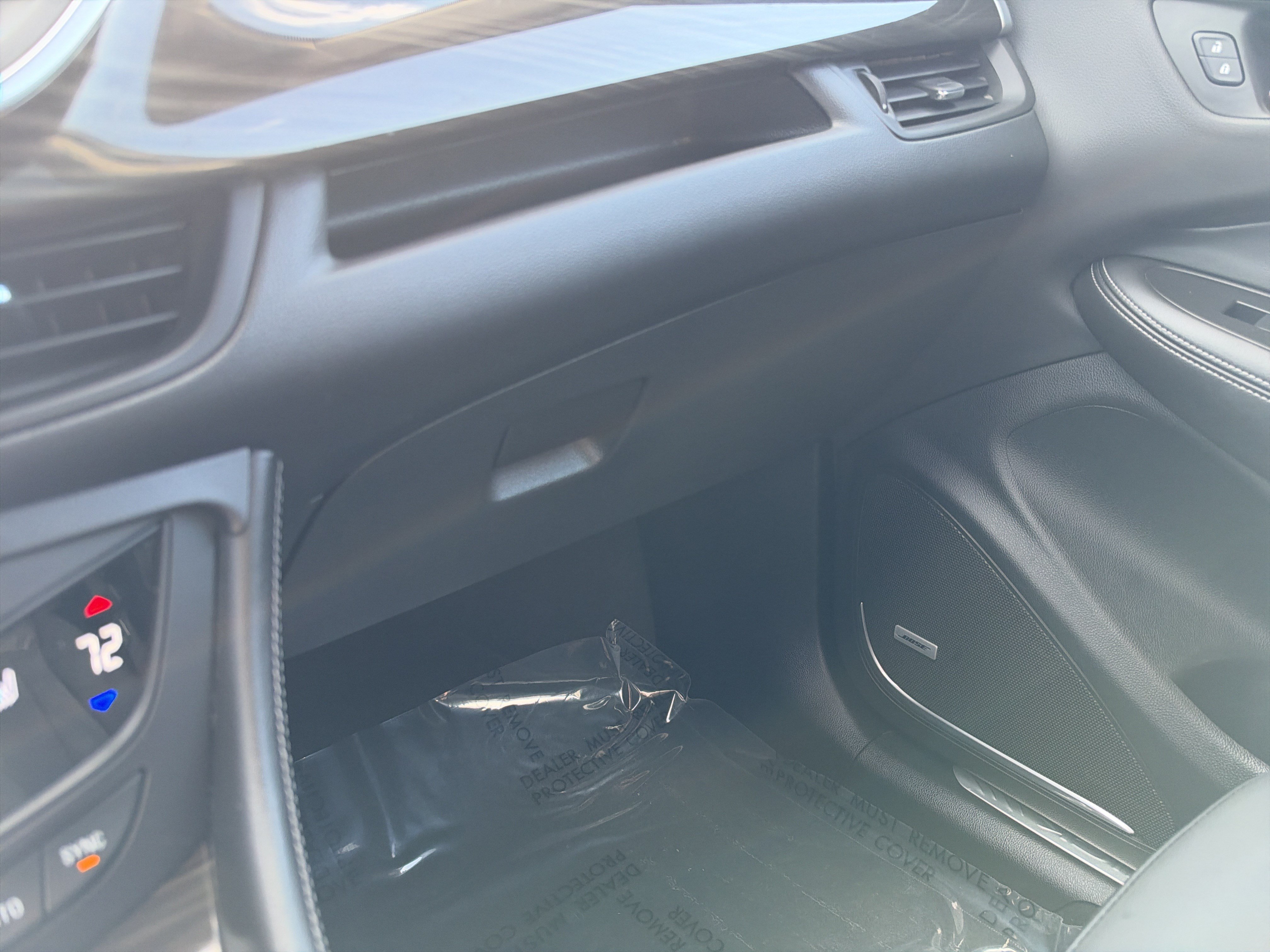 Used 2019 Buick Envision Premium AWD/4WD image 39