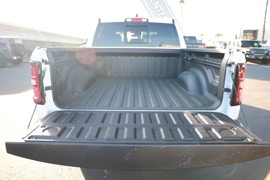 New 2026 RAM 1500 Big Horn w/ Night Edition image 36