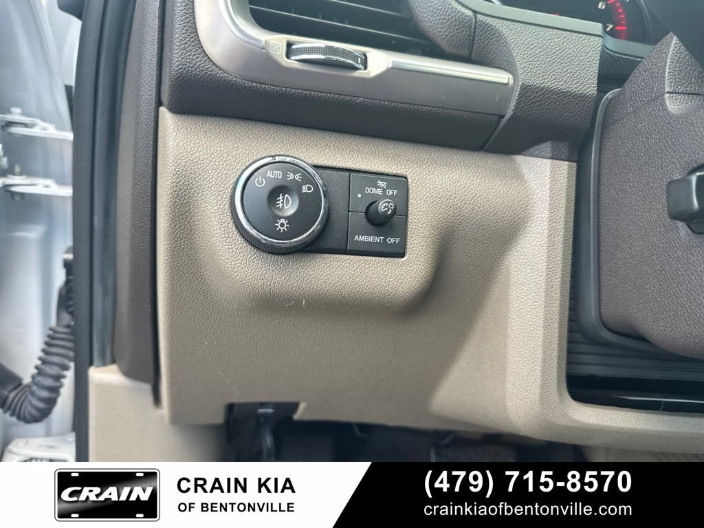 Used 2016 GMC Acadia Denali FWD image 19