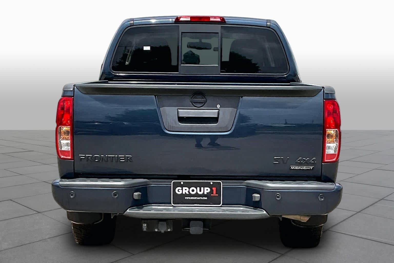 Used 2020 Nissan Frontier SV w/ Midnight Edition Floor Mats AWD/4WD image 5