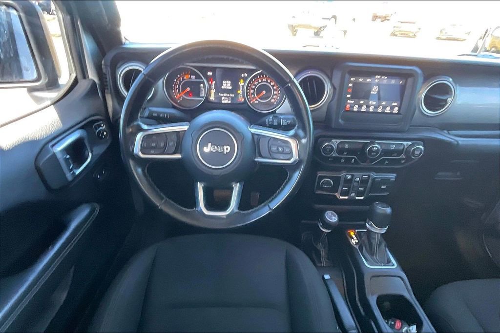 Used 2020 Jeep Wrangler Unlimited Sahara image 5