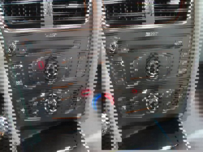 Used 2009 Audi A4 2.0T Premium image 26