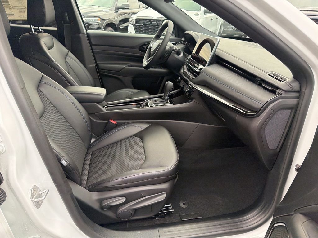 New 2026 Jeep Compass Latitude AWD/4WD image 22