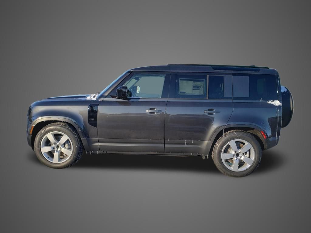 New 2026 Land Rover Defender 110 S image 9
