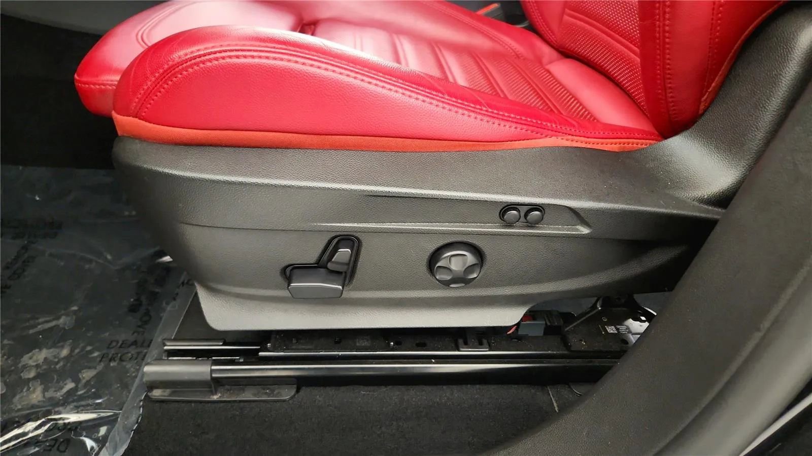Used 2022 Alfa Romeo Stelvio Veloce AWD/4WD image 30