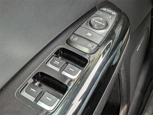 Used 2020 Kia Sportage SX image 25
