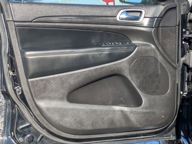 Certified 2020 Jeep Grand Cherokee Altitude image 12