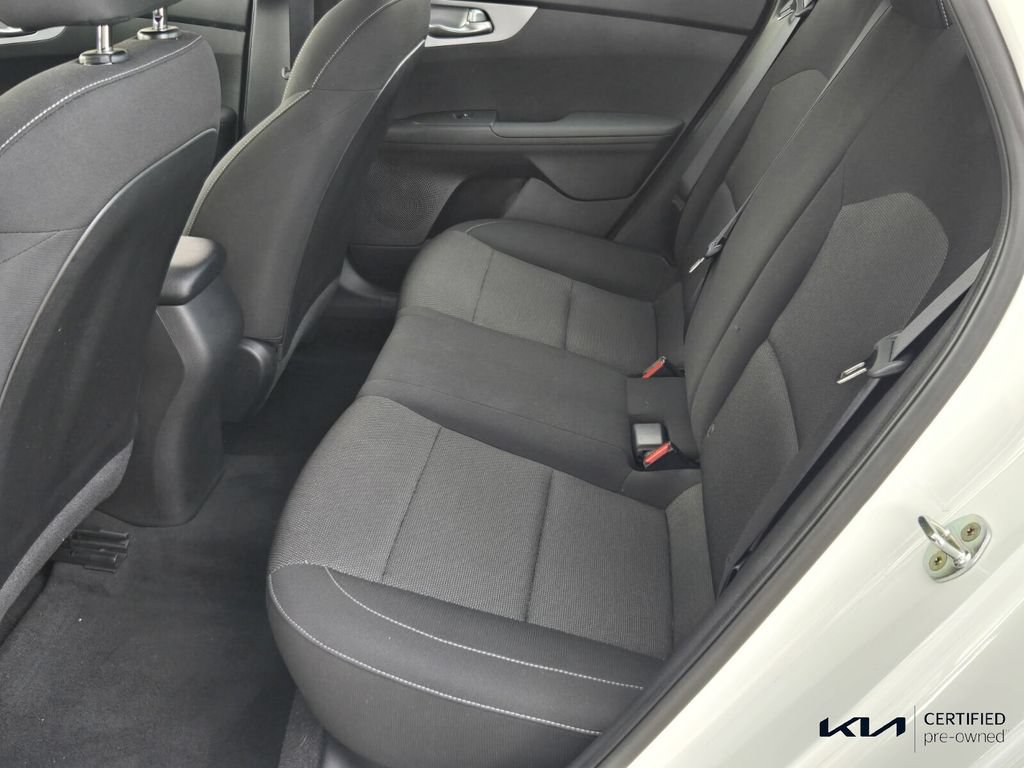 Certified 2023 Kia Forte LXS w/ LXS Technology Package FWD image 11