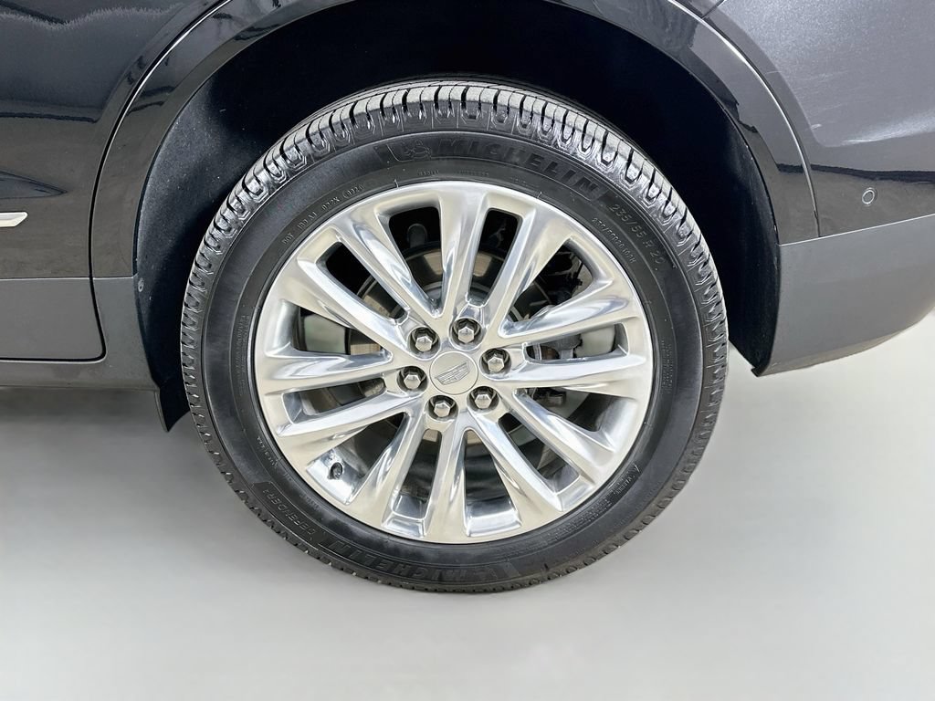 Used 2019 Cadillac XT5 Platinum AWD/4WD image 38