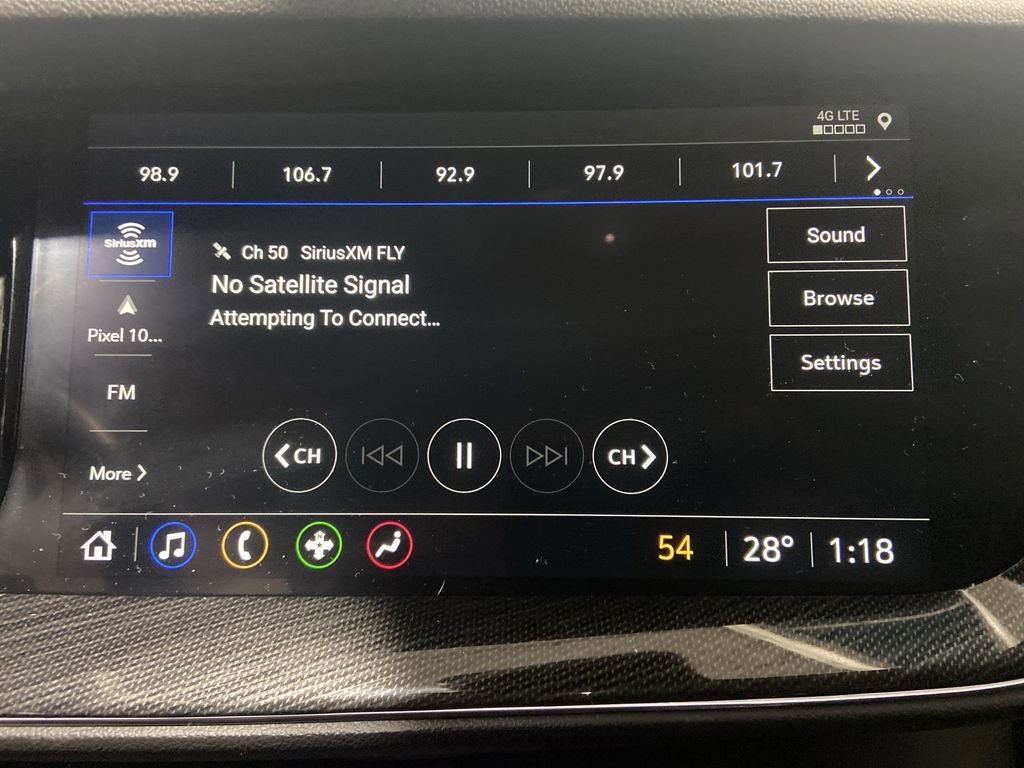 Used 2023 Buick Envision Preferred image 13