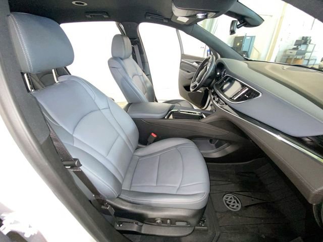 Used 2024 Buick Enclave Essence w/ LPO, Floor Liner Package FWD image 38