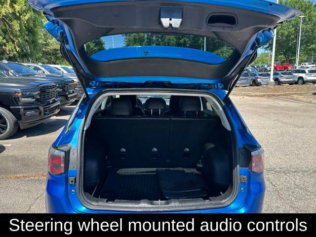 Used 2018 Jeep Compass Latitude w/ Popular Equipment Group AWD/4WD image 11