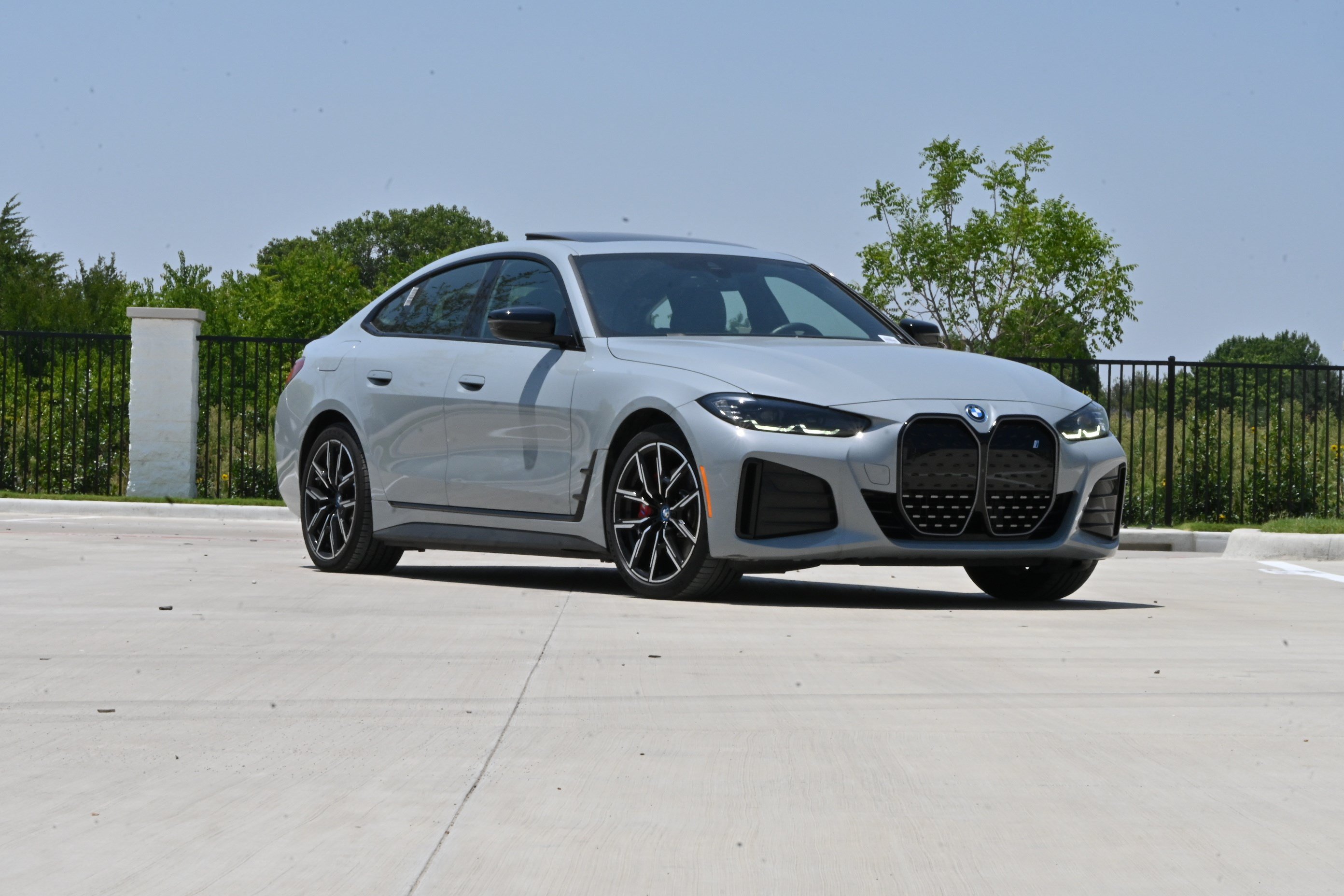Certified 2024 BMW i4 eDrive35 w/ M Sport Package RWD image 2
