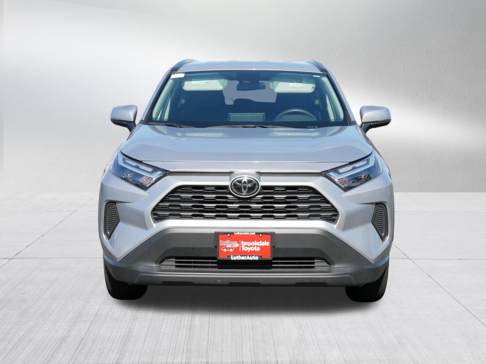Certified 2025 Toyota RAV4 XLE AWD/4WD image 2