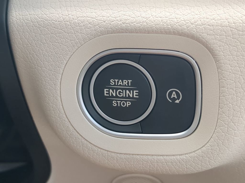 Certified 2025 Mercedes-Benz GLE 350 4MATIC image 15